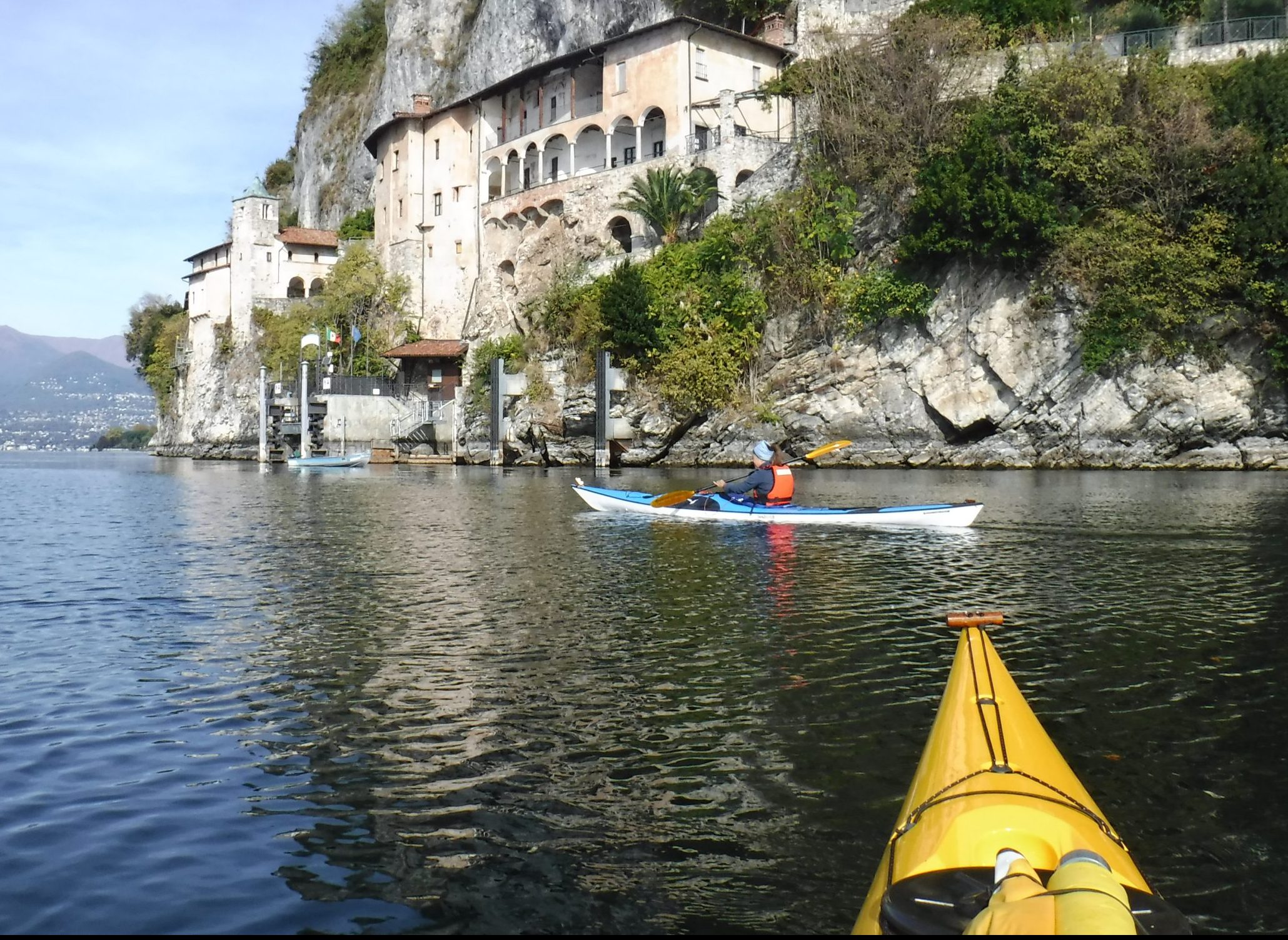 L. Maggiore 29 eremo regala una esperienza in kayak